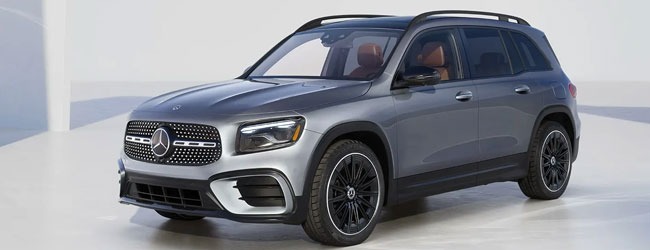 Experience the Mercedes-Benz GLB