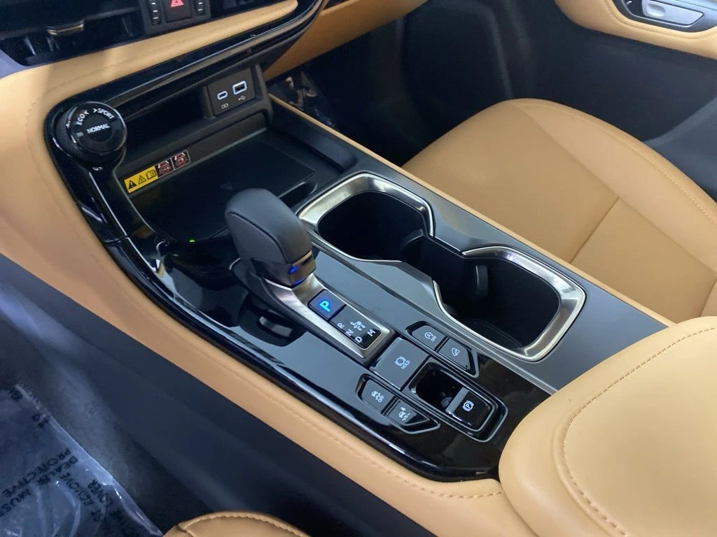 2026 Lexus NX 350 - Photo 22