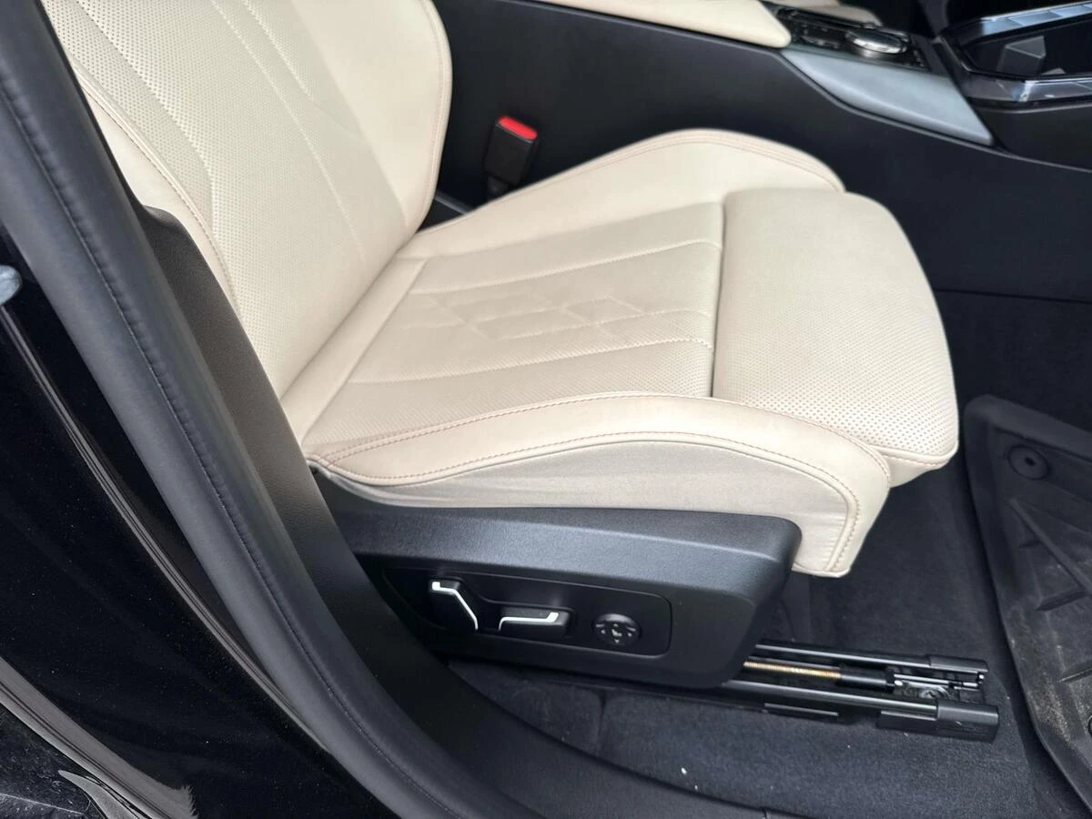 2025 BMW X3 30 - Photo 13