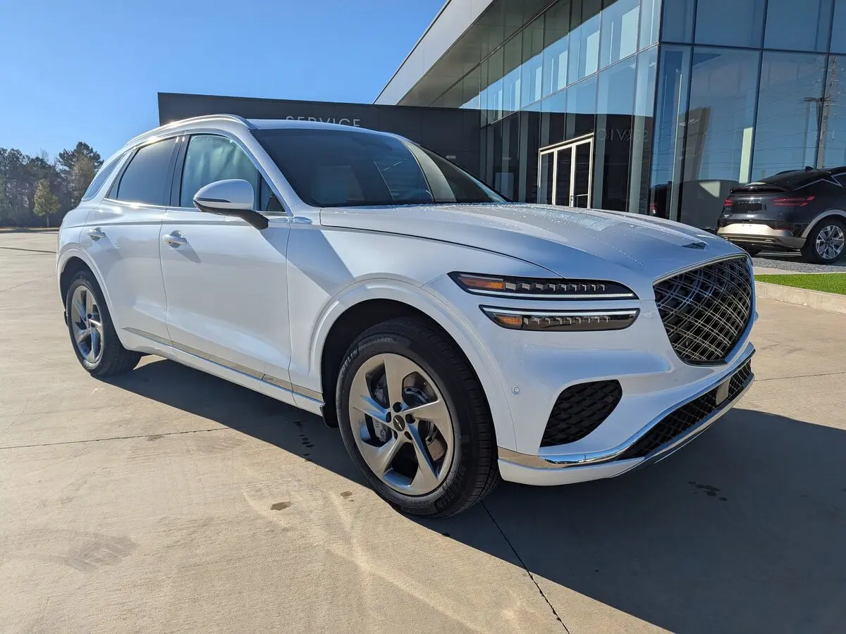 2026 GENESIS GV70 Advanced's photo