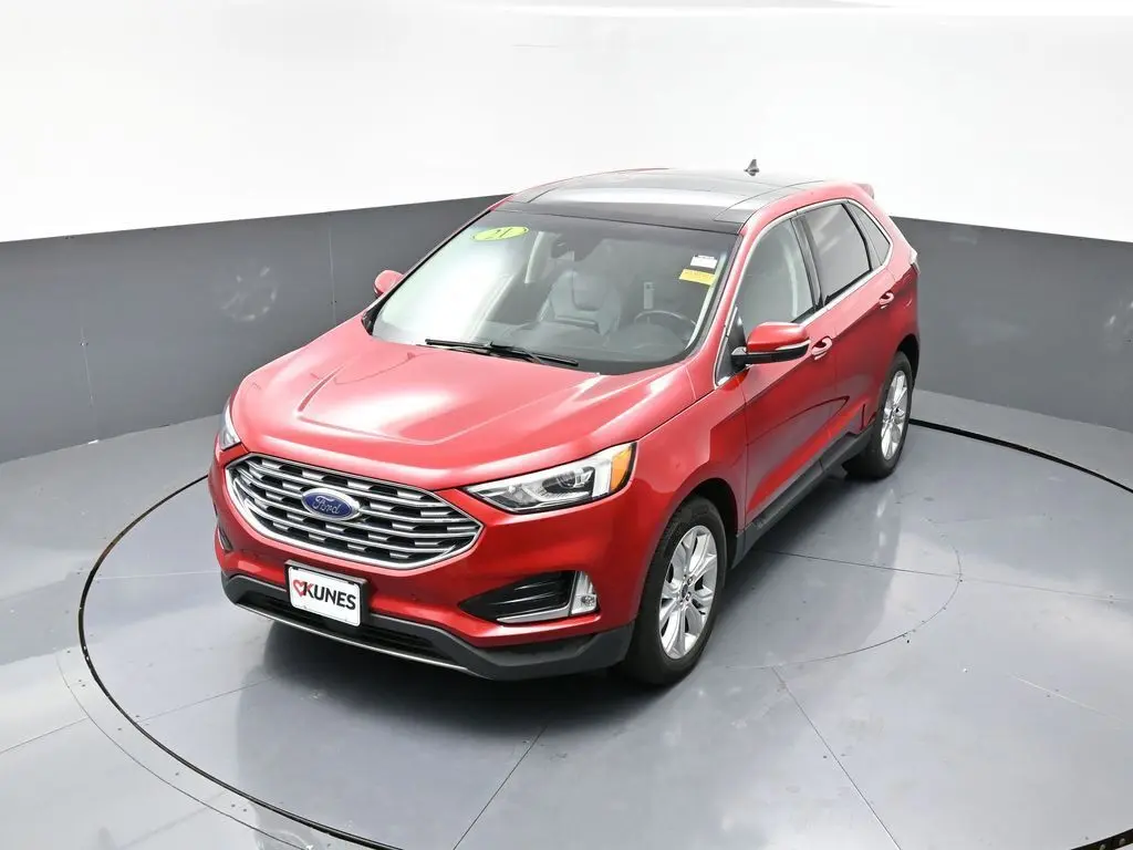 2021 Ford Edge Titanium photo 37