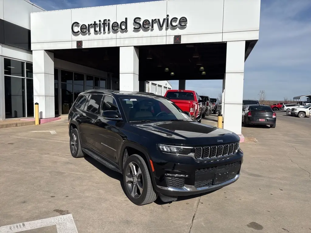 2023 Jeep Grand Cherokee L Limited's photo