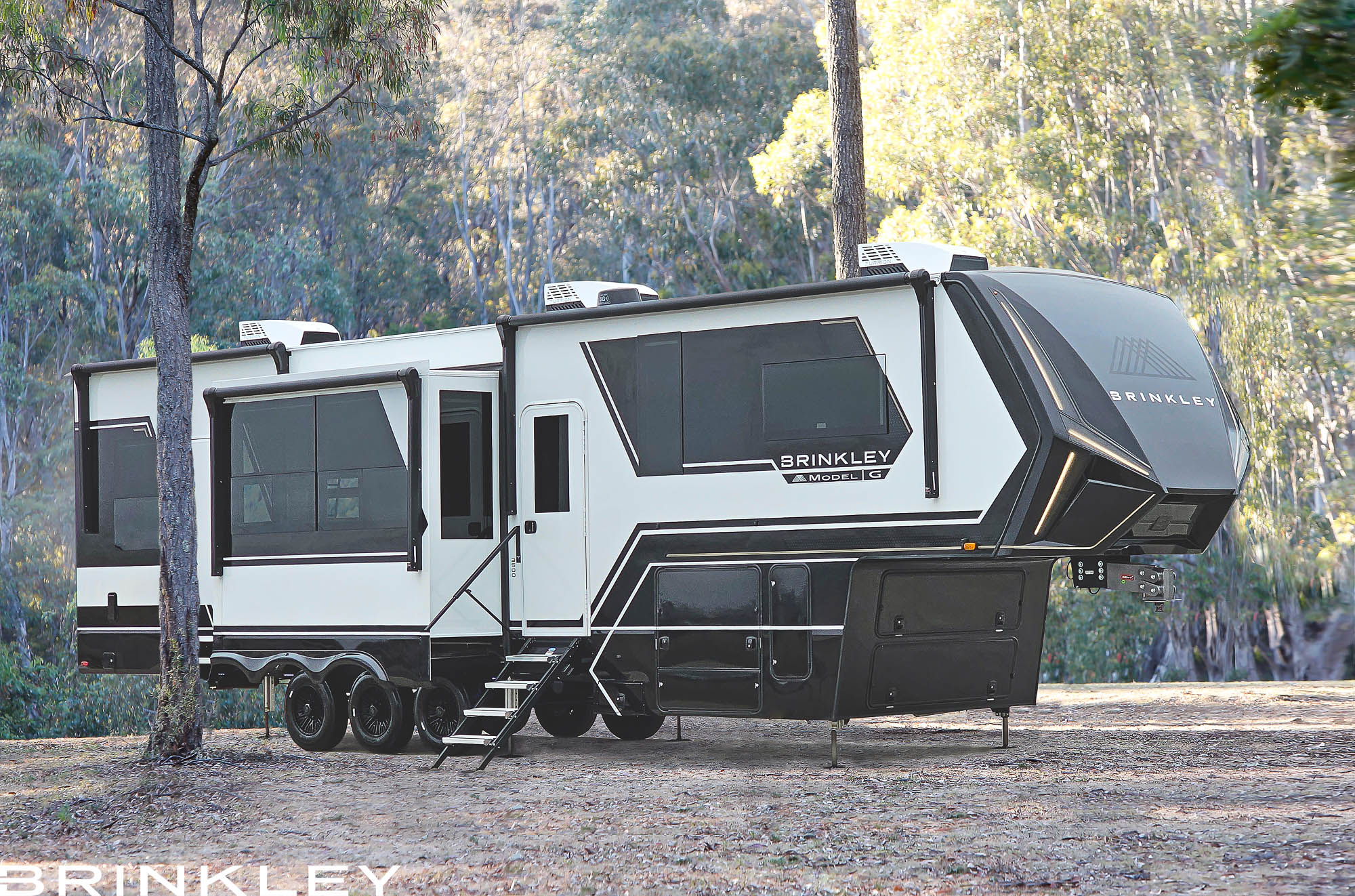 Brinkley Model G Fifth Wheel