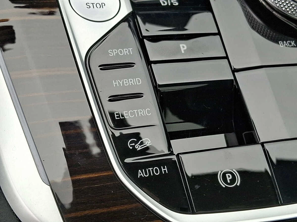 2026 BMW X5 50e - Photo 22