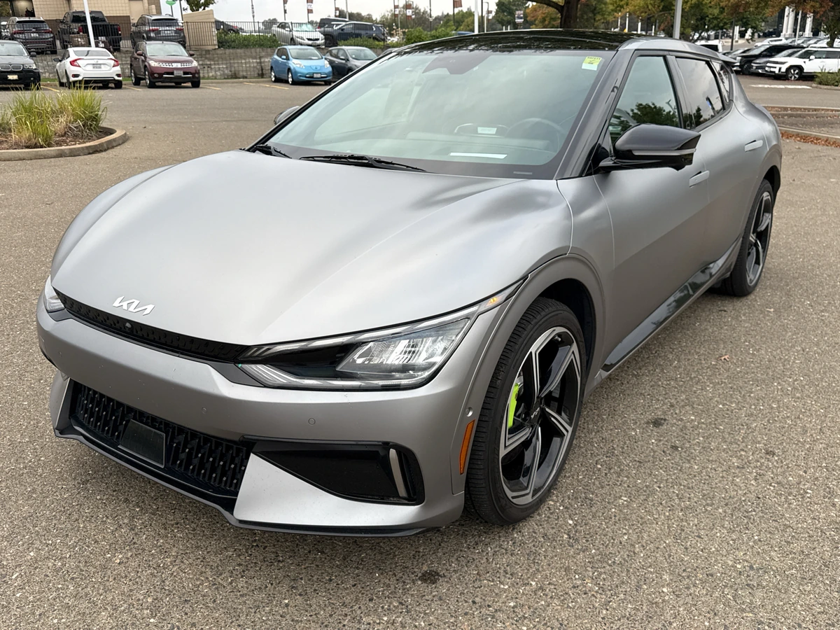 2023 Kia EV6