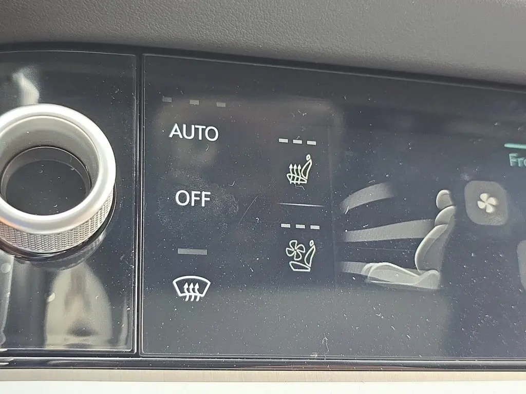 2026 Genesis GV70 3.5T Sport Advanced photo 10