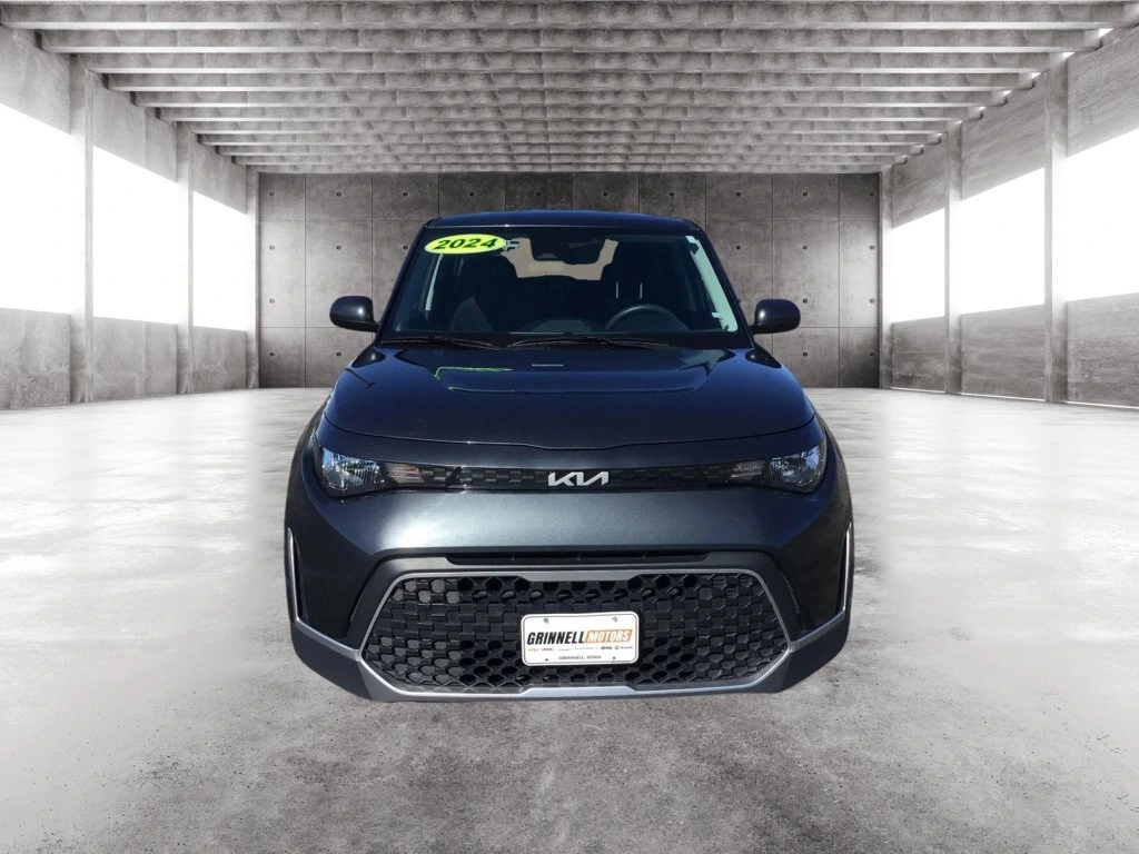 Used 2024 Kia Soul LX with VIN KNDJ23AU8R7913112 for sale in Grinnell, IA