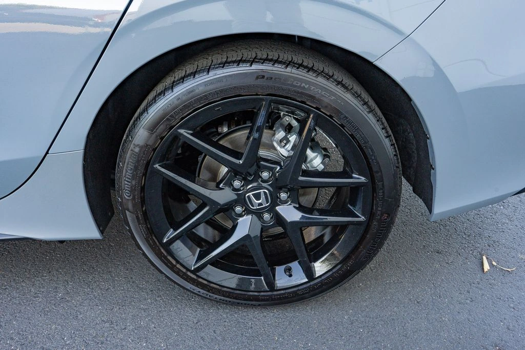 2026 Honda Civic Hatchback Sport - Photo 16
