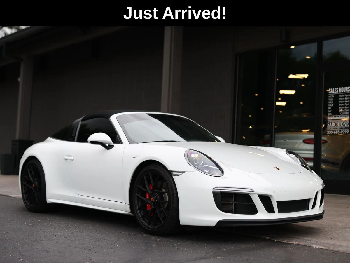 2018 Porsche 911 Targa 4 GTS's photo