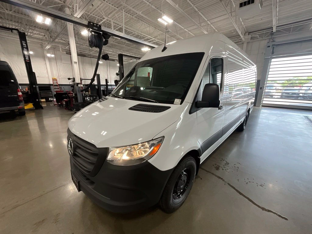 2026 Mercedes-Benz Sprinter Cargo Van Base