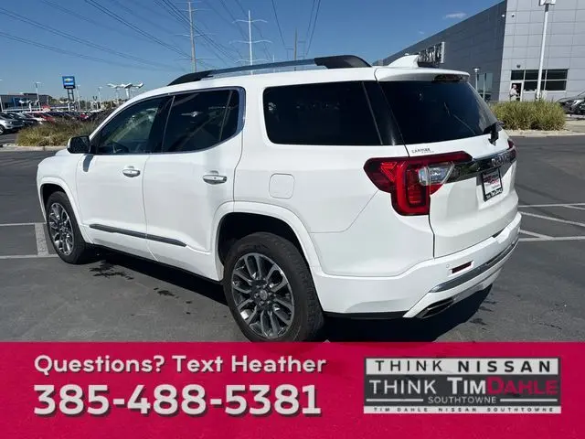 2020 Gmc Acadia Denali photo 2