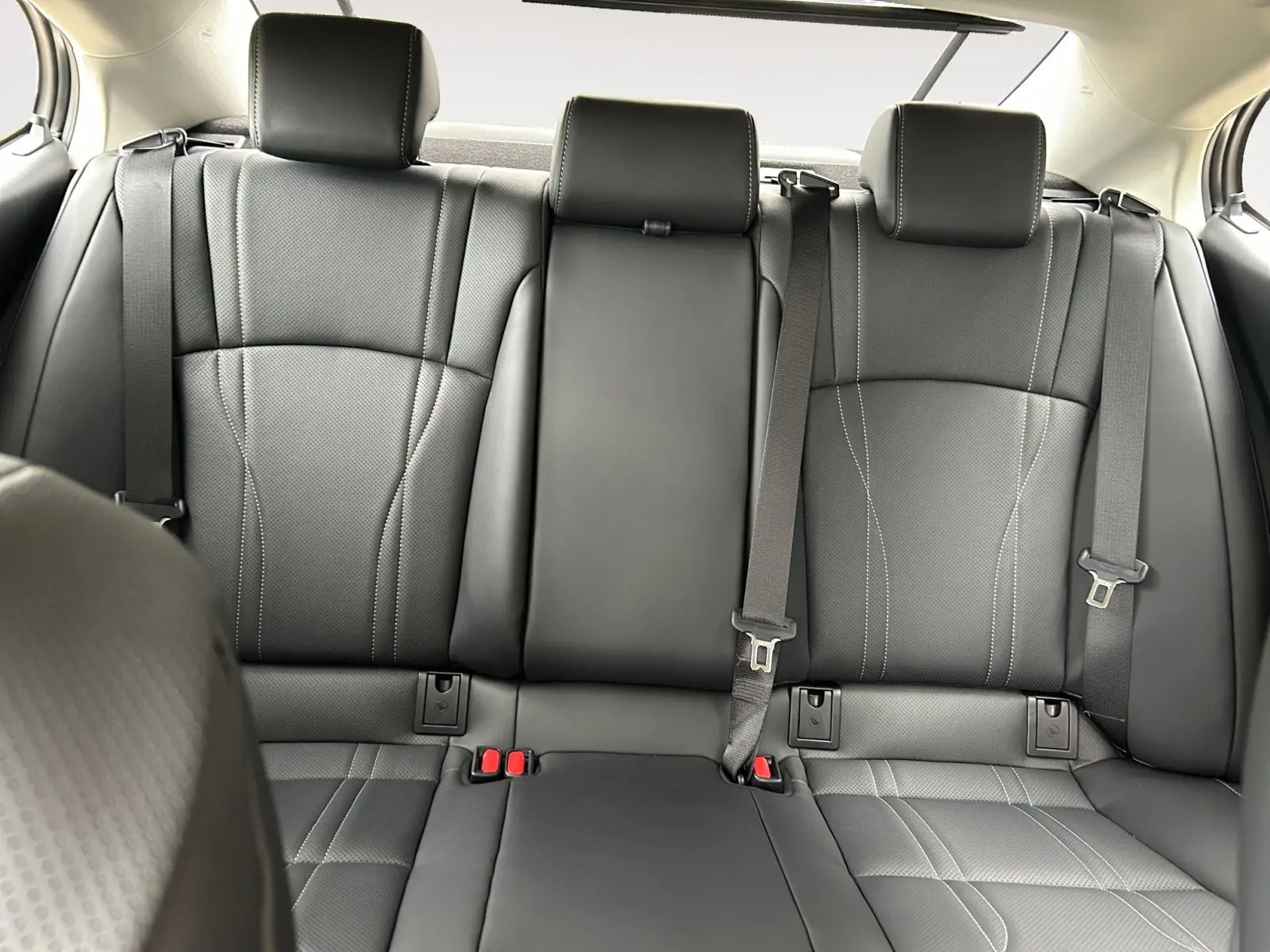 2025 Lexus ES 300h Ultra Luxury photo 13