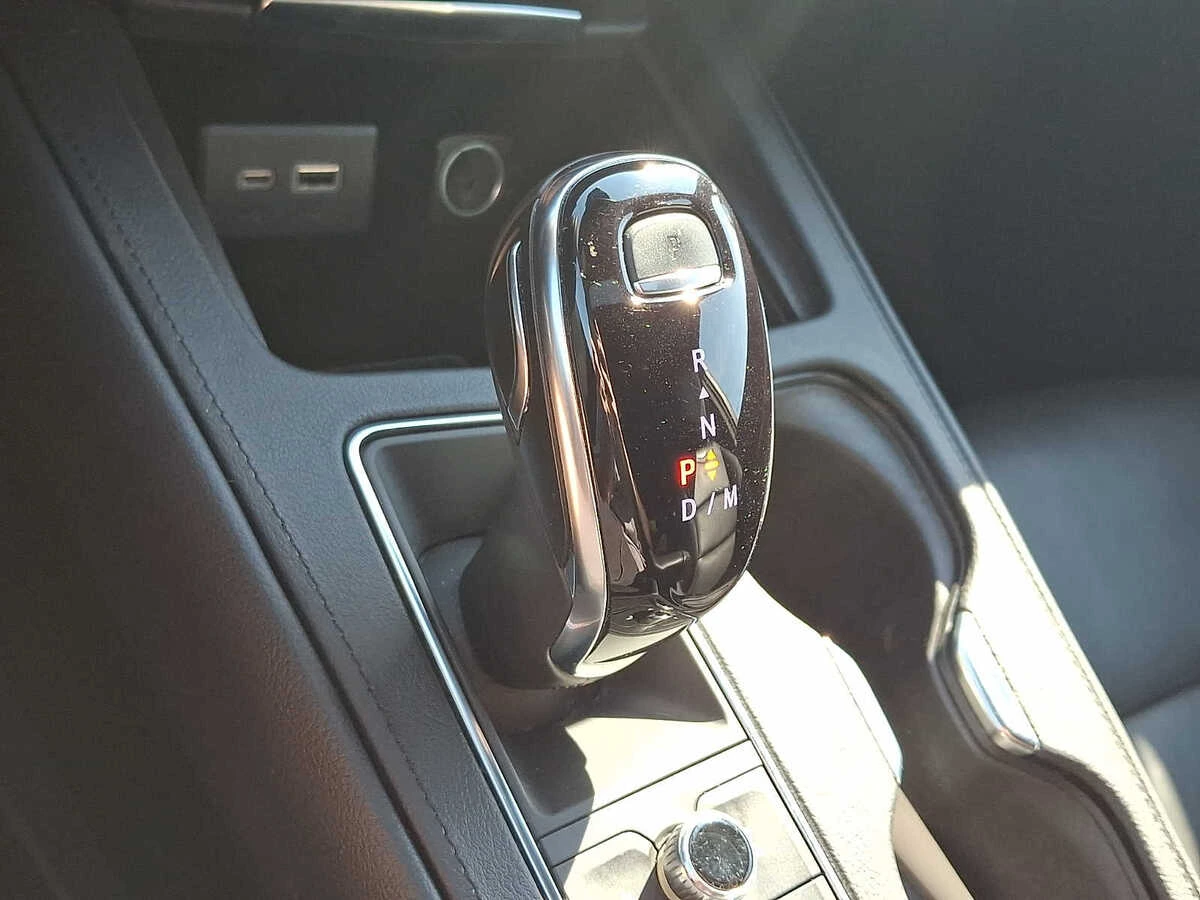 2025 Cadillac XT4 Premium Luxury - Photo 15