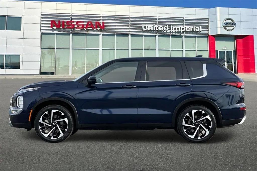 2024 Mitsubishi Outlander SE Ralliart photo 7