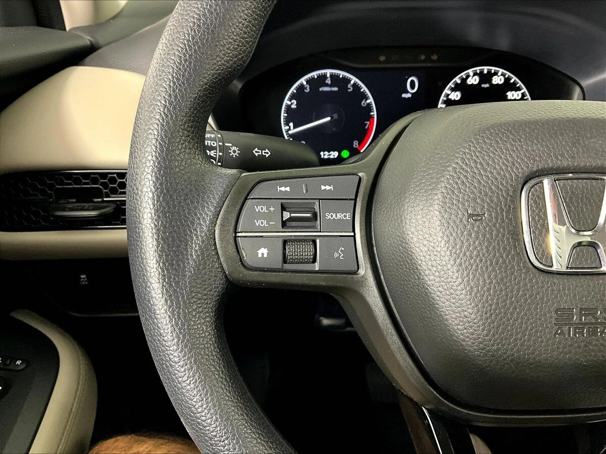2025 Honda HR-V LX - Photo 11