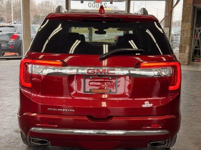2023 GMC Acadia Denali - Photo 7