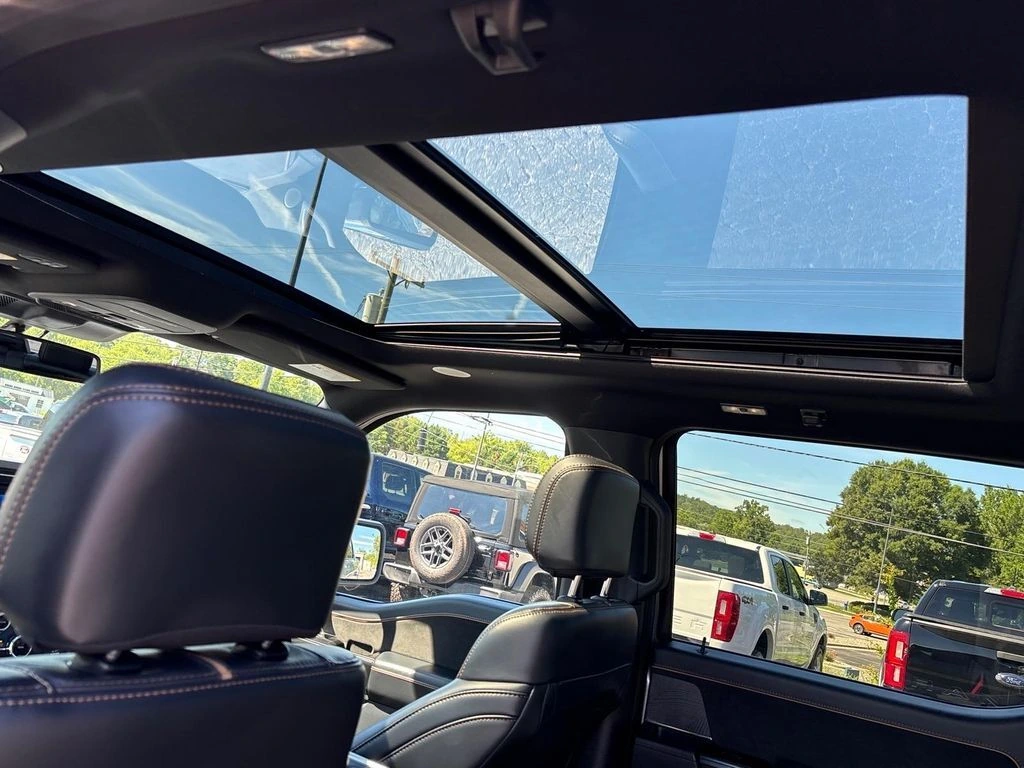 2023 Ford F-150 Platinum - Photo 21