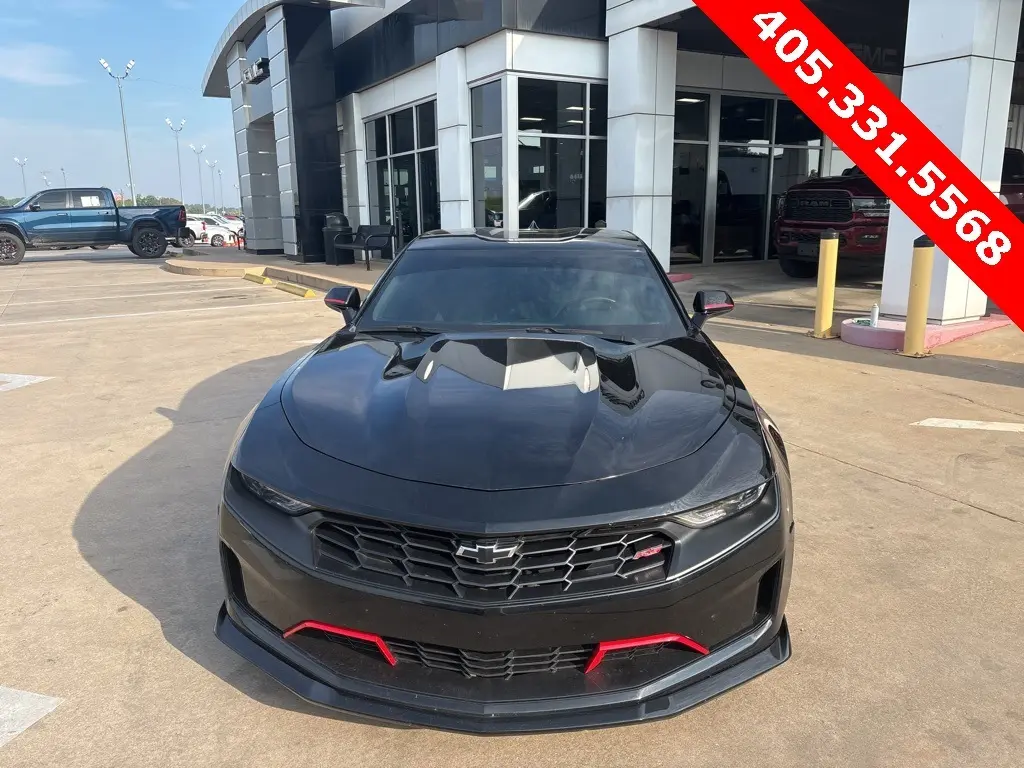 2022 Chevrolet Camaro 1LT photo 4