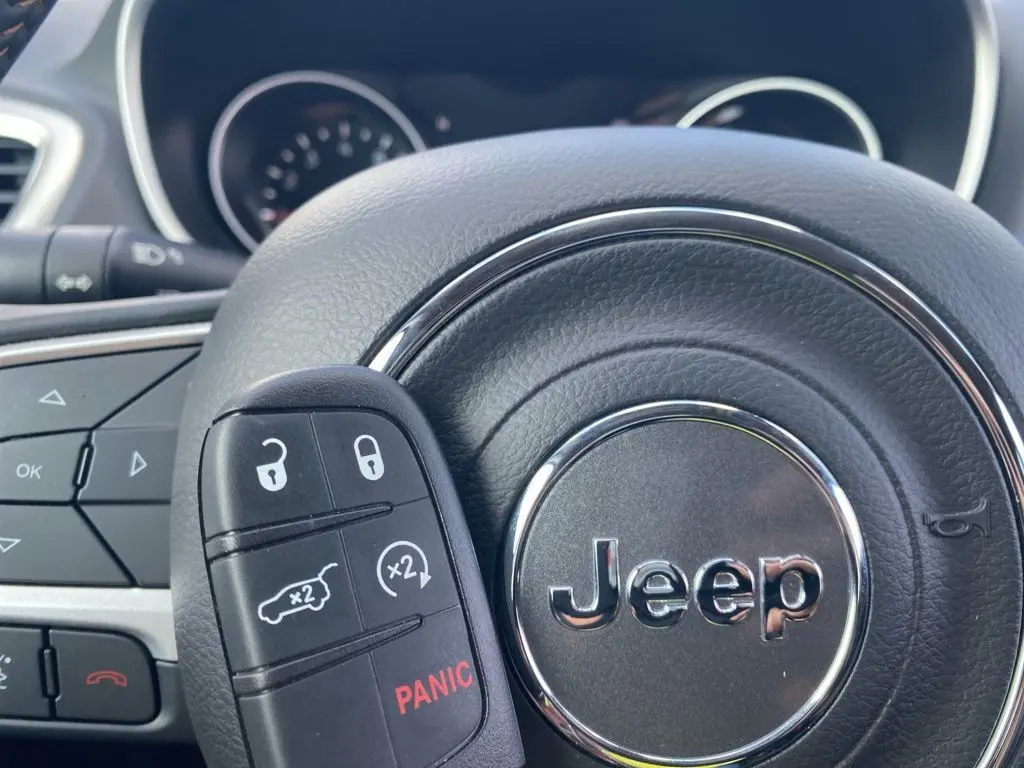 2018 Jeep Compass Latitude photo 31