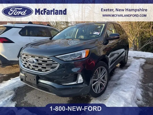 2022 Ford Edge Titanium's photo