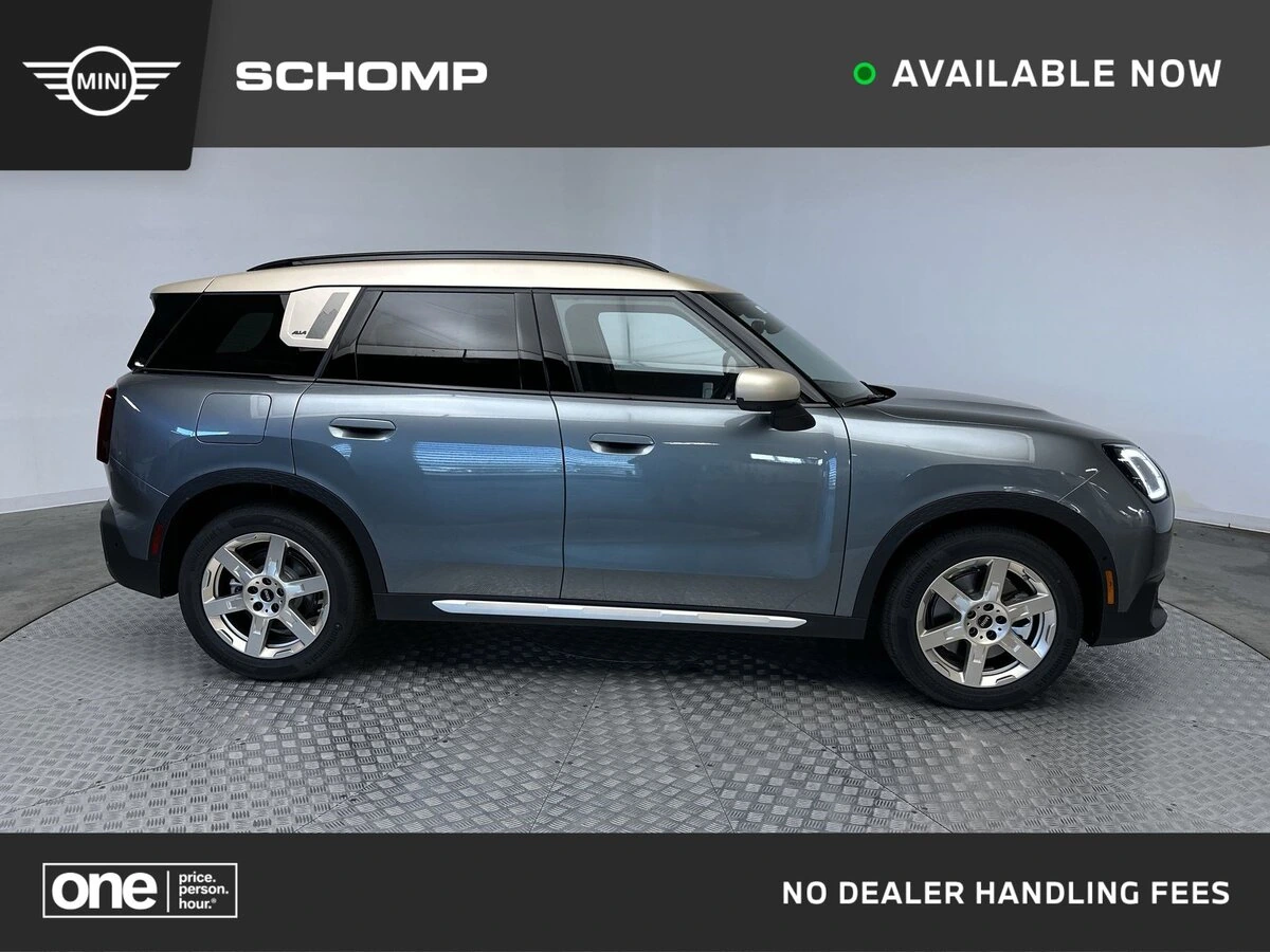 2026 MINI Countryman S's photo
