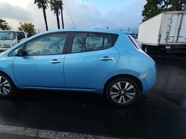 Used 2015 Nissan LEAF SV with VIN 1N4AZ0CP2FC315057 for sale in Las Vegas, NV
