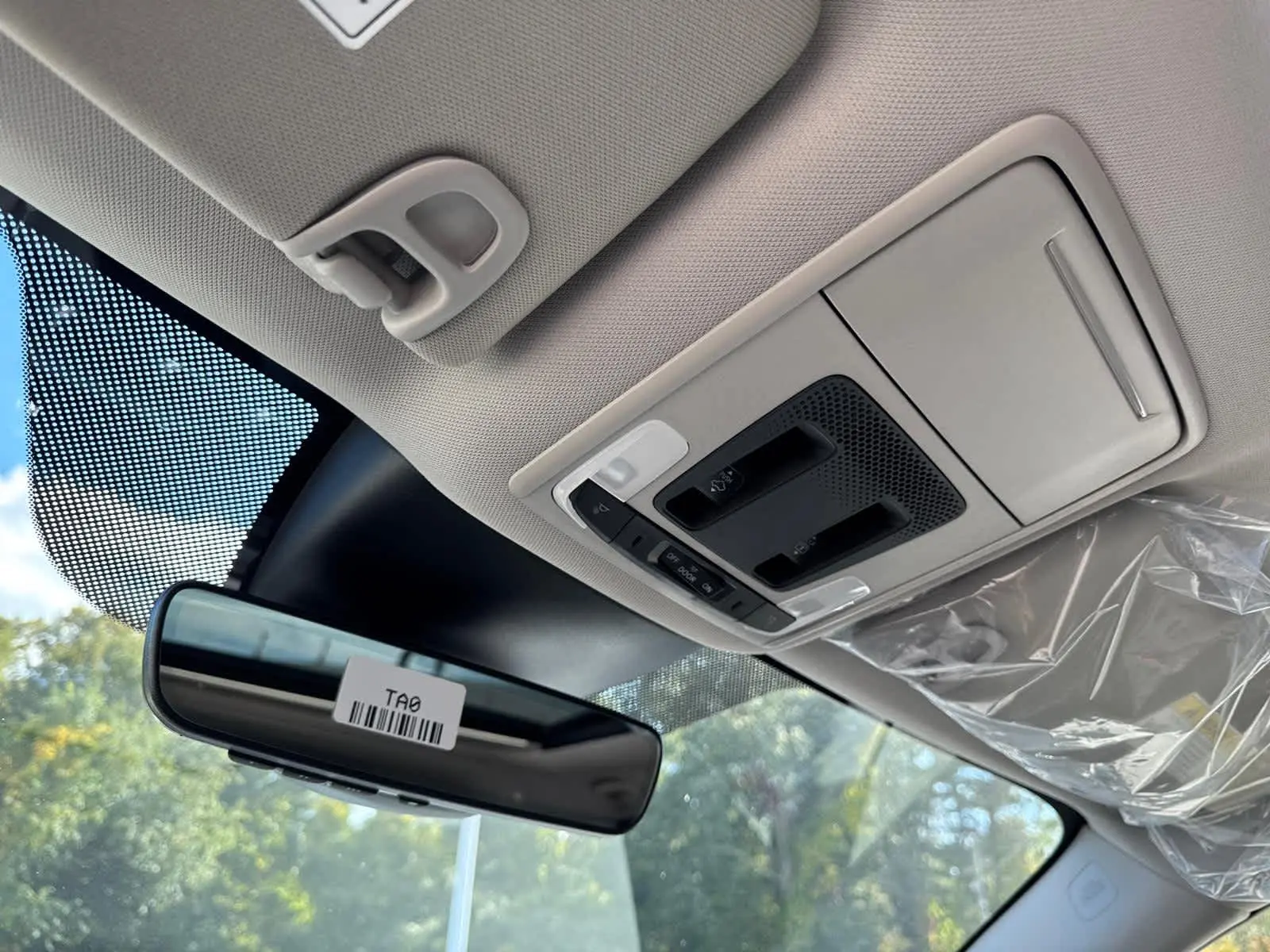 2025 Honda Pilot Touring photo 24