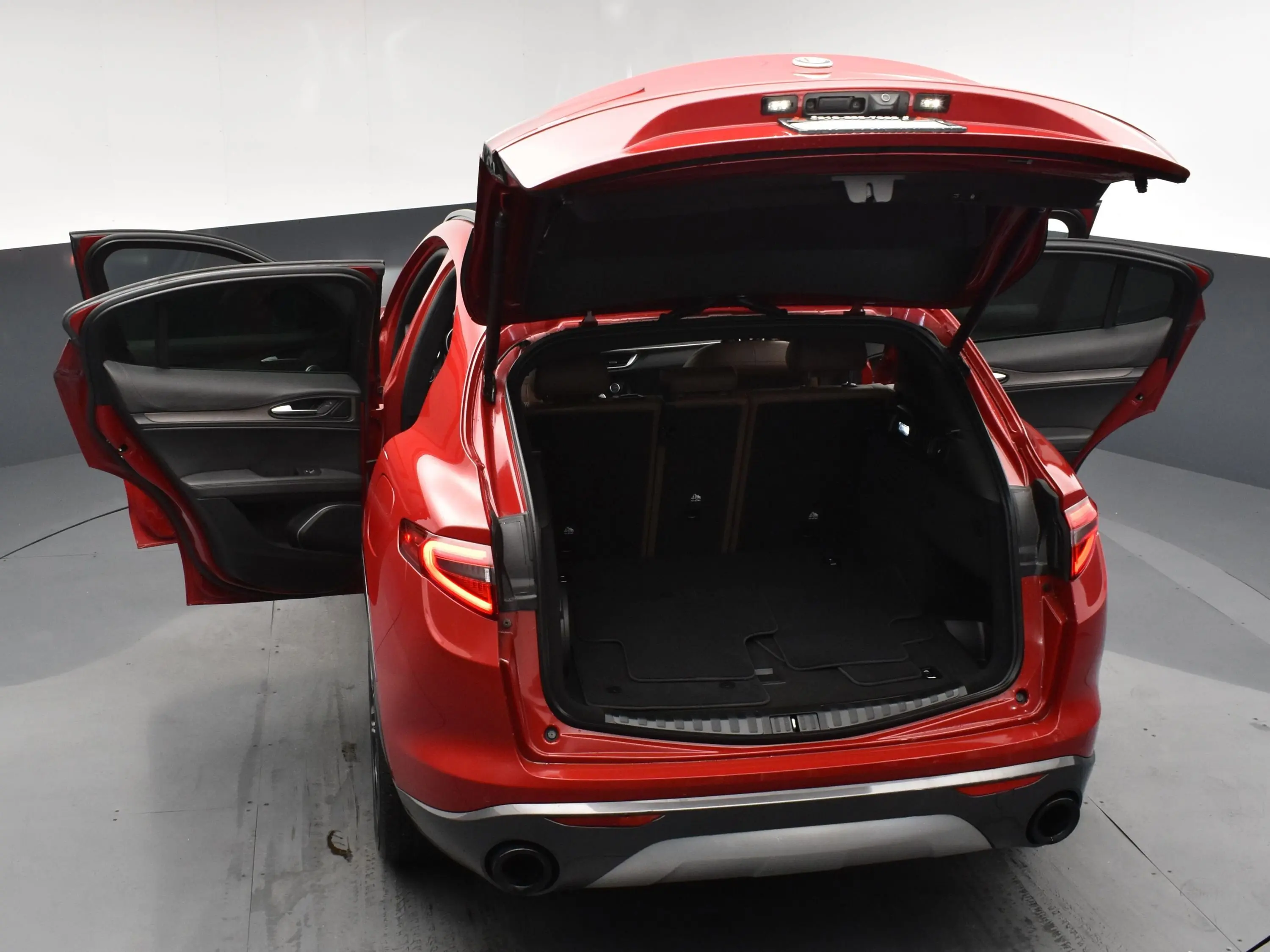 2022 Alfa Romeo Stelvio Ti photo 24