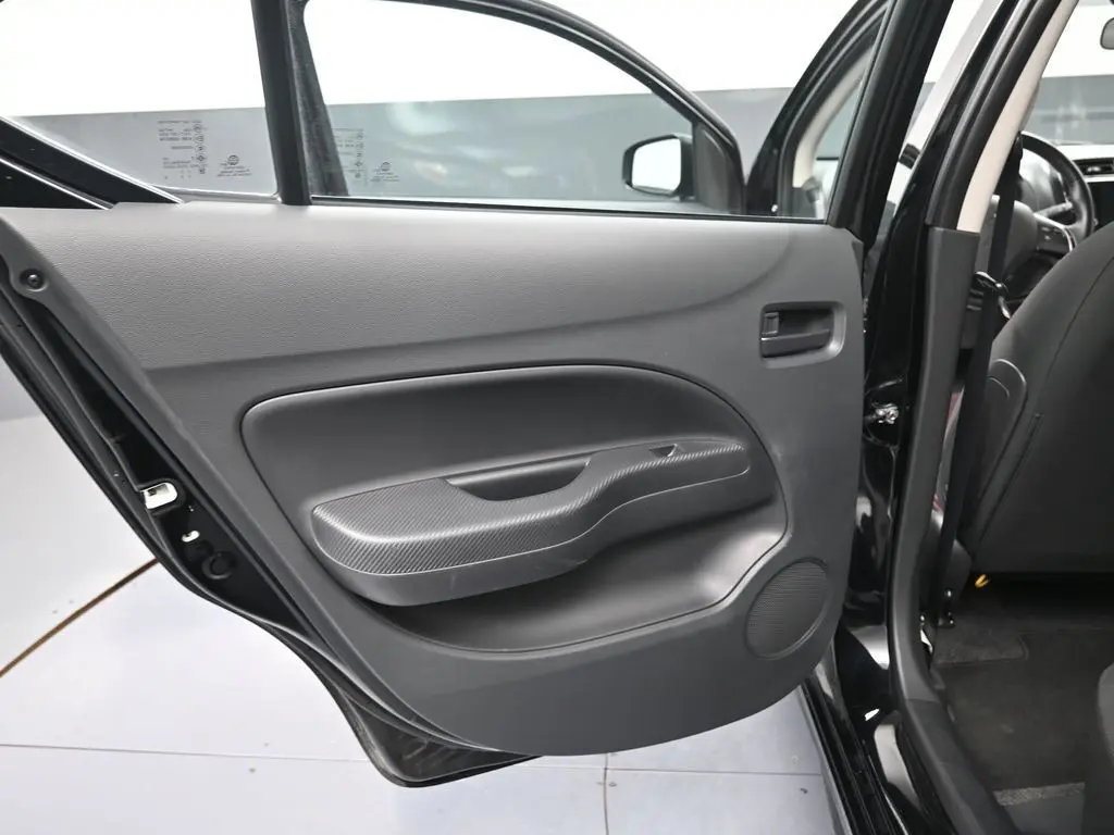 2024 Mitsubishi Mirage G4 Black Edition photo 17