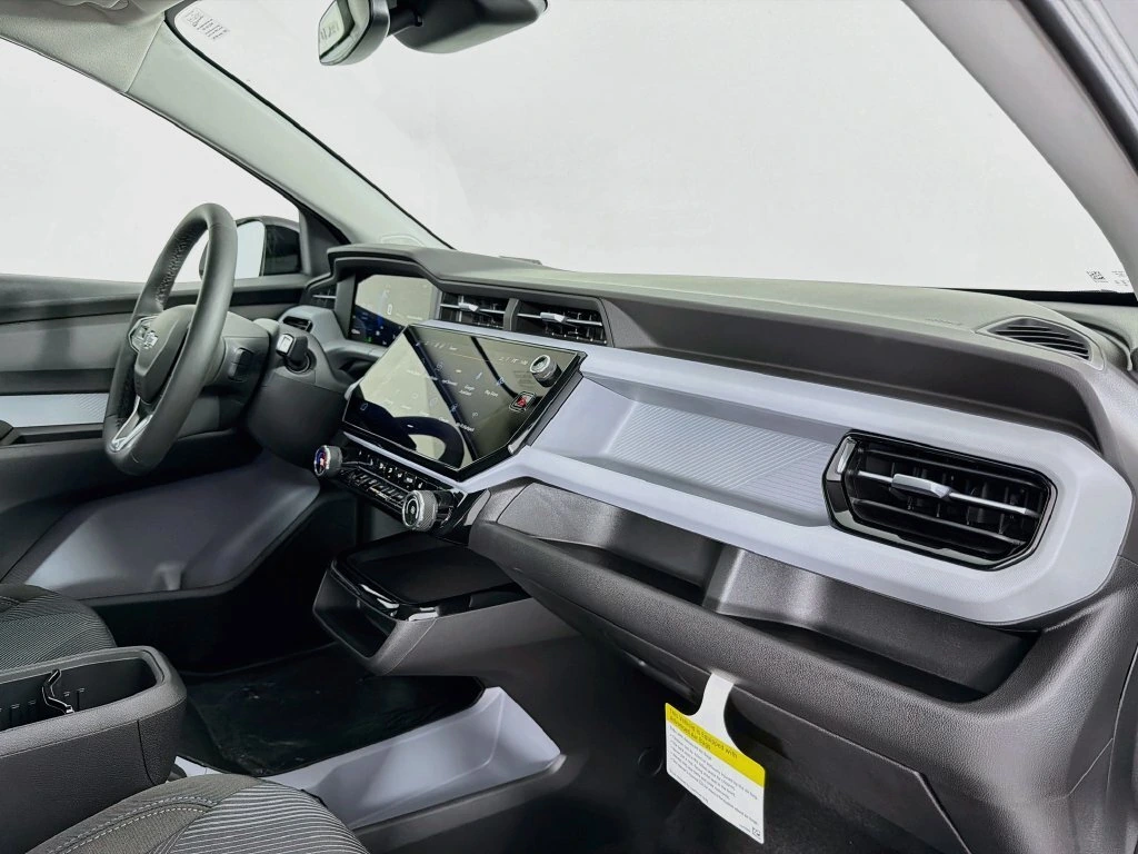 2027 Chevrolet Bolt EV LT - Photo 28