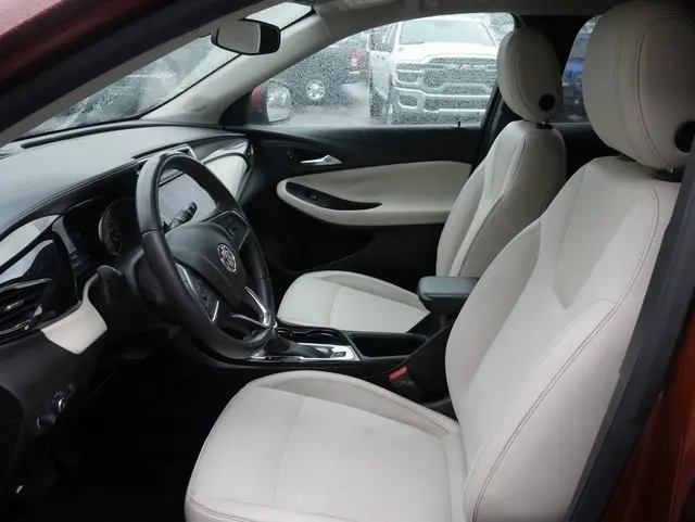 2021 Buick Encore GX Select photo 2