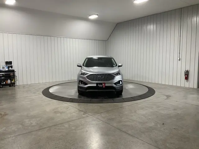 Used 2023 Ford Edge SEL with VIN 2FMPK4J98PBA18912 for sale in Roanoke, IN