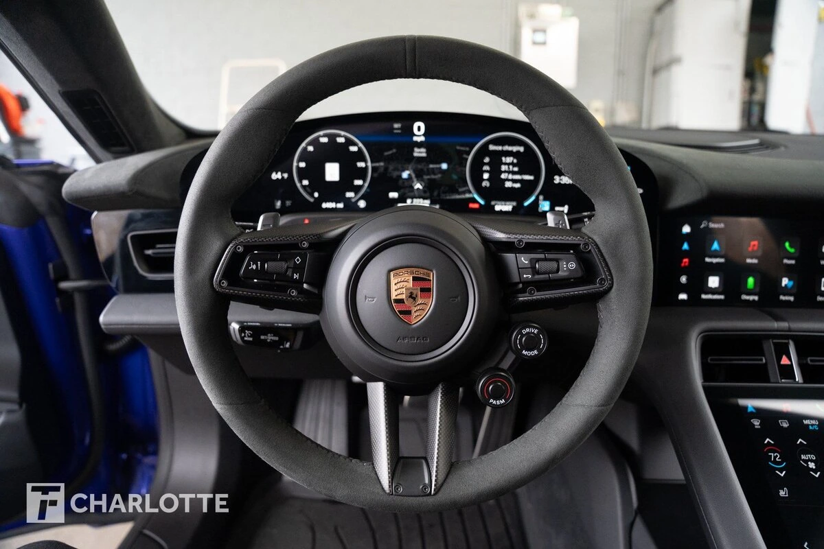 2025 Porsche Taycan Turbo GT with Weissach Package - Photo 24