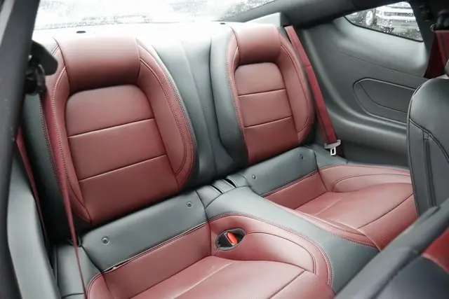 2025 Ford Mustang EcoBoost Premium photo 15