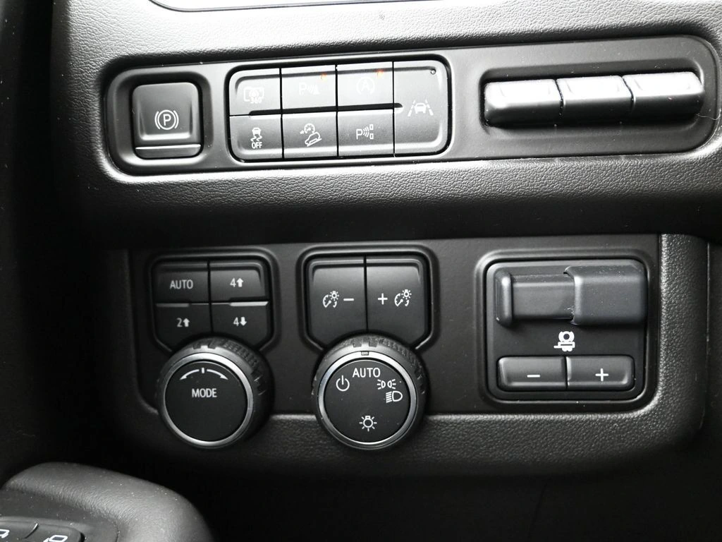 2023 Chevrolet Tahoe Premier - Photo 32