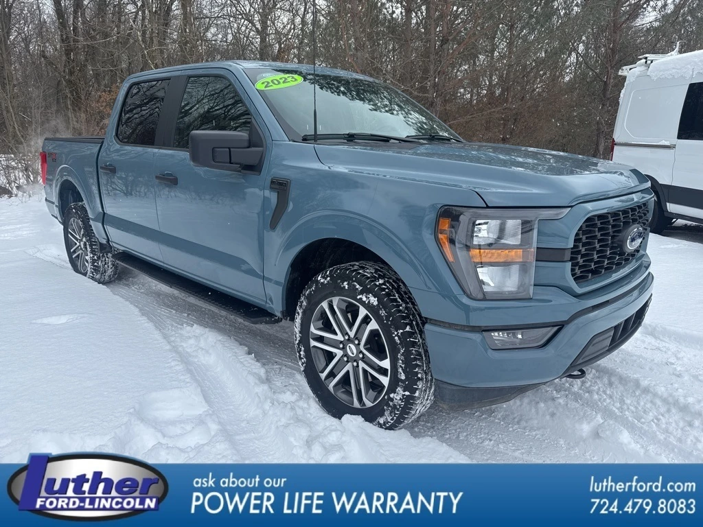 2023 Ford F-150 XL's photo