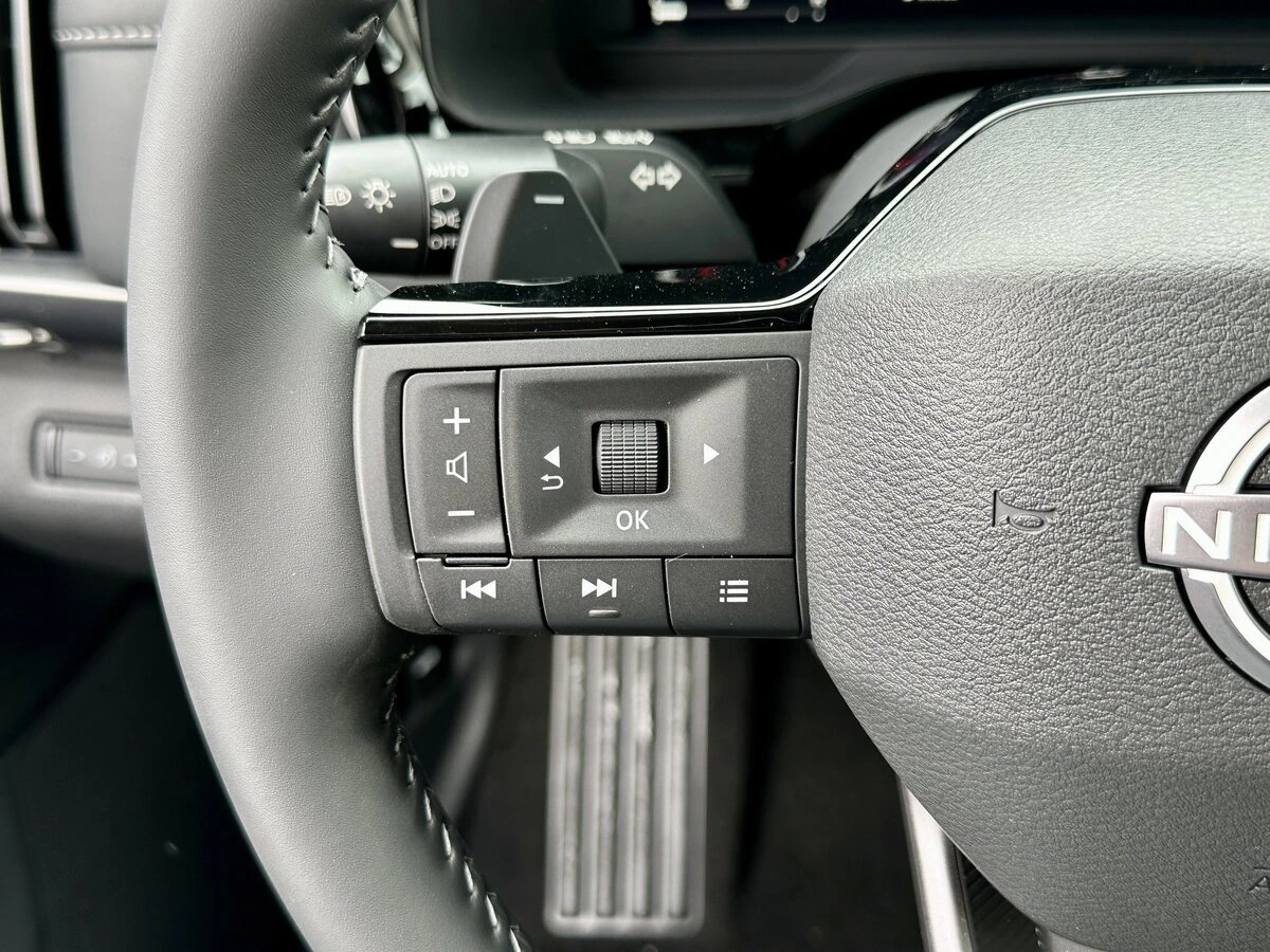 2026 Nissan Pathfinder SL - Photo 27