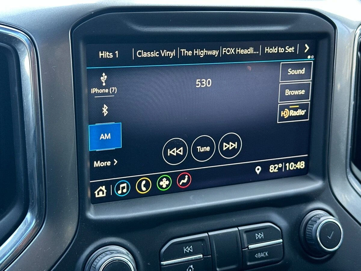2019 Chevrolet Silverado 1500 LT - Photo 16
