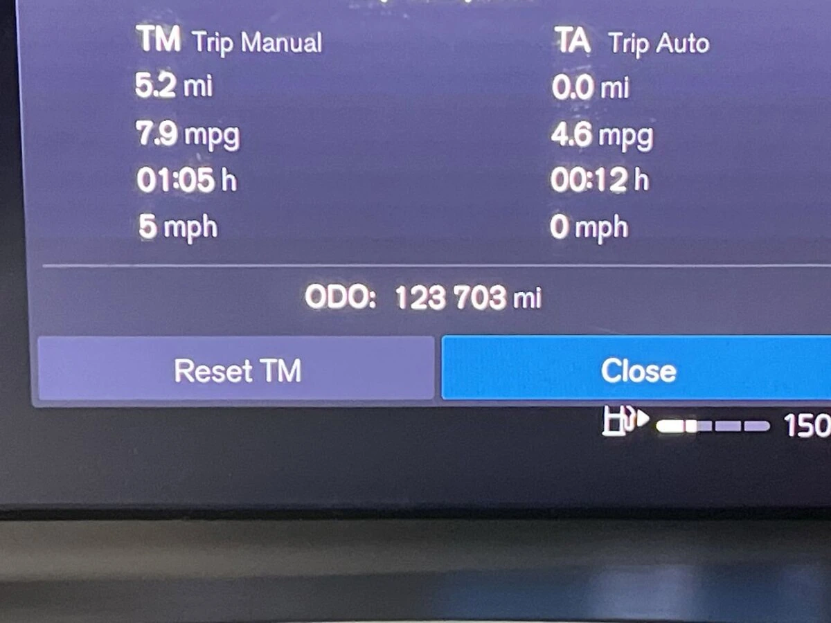 2024 Volvo - image 15