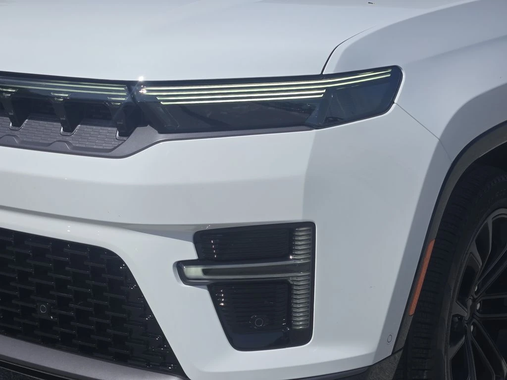 2026 Jeep Grand Wagoneer Summit Obsidian - Photo 10