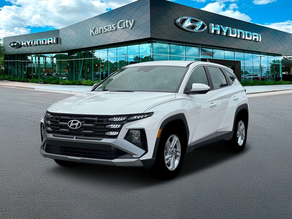 2026 Hyundai Tucson SE FWD's photo