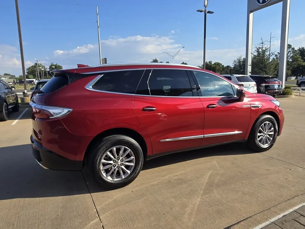 2024 Buick Enclave Premium photo 4