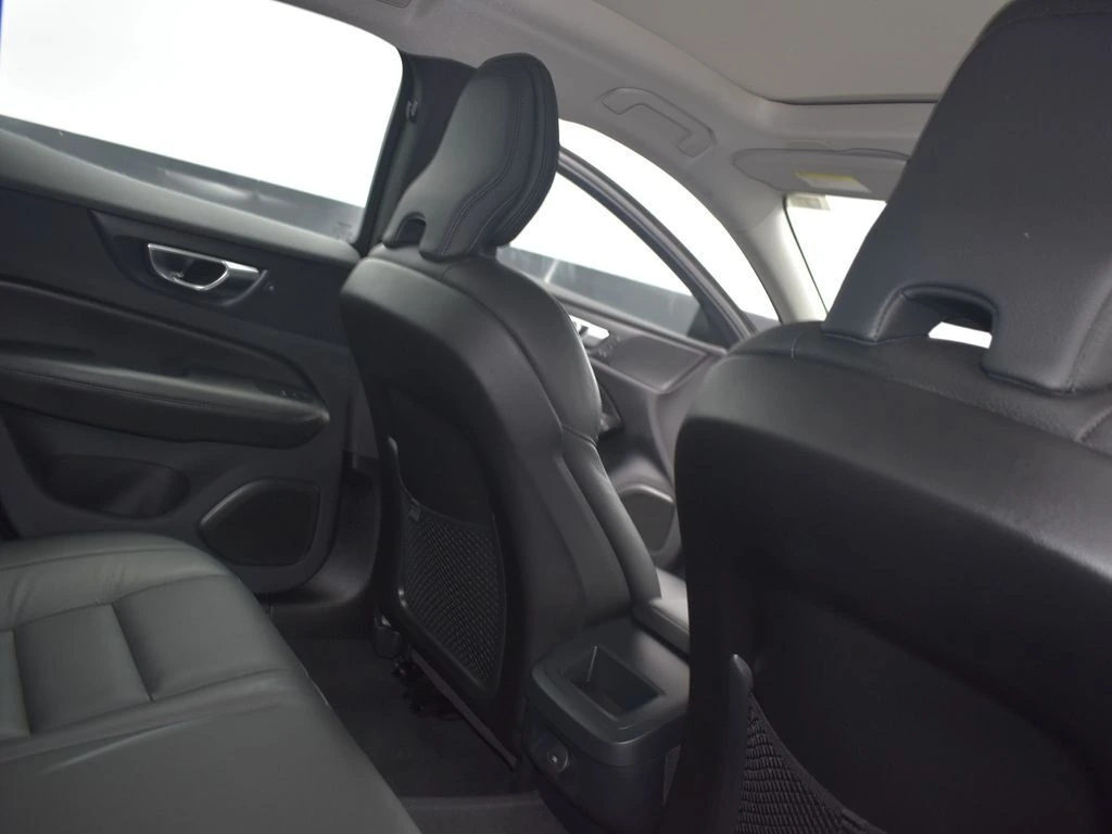 2024 Volvo - image 26