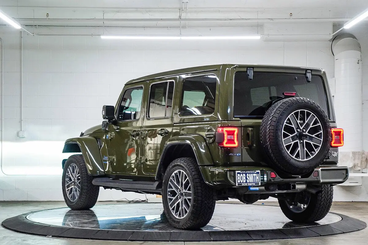 2024 Jeep Wrangler 4xe High Altitude photo 4