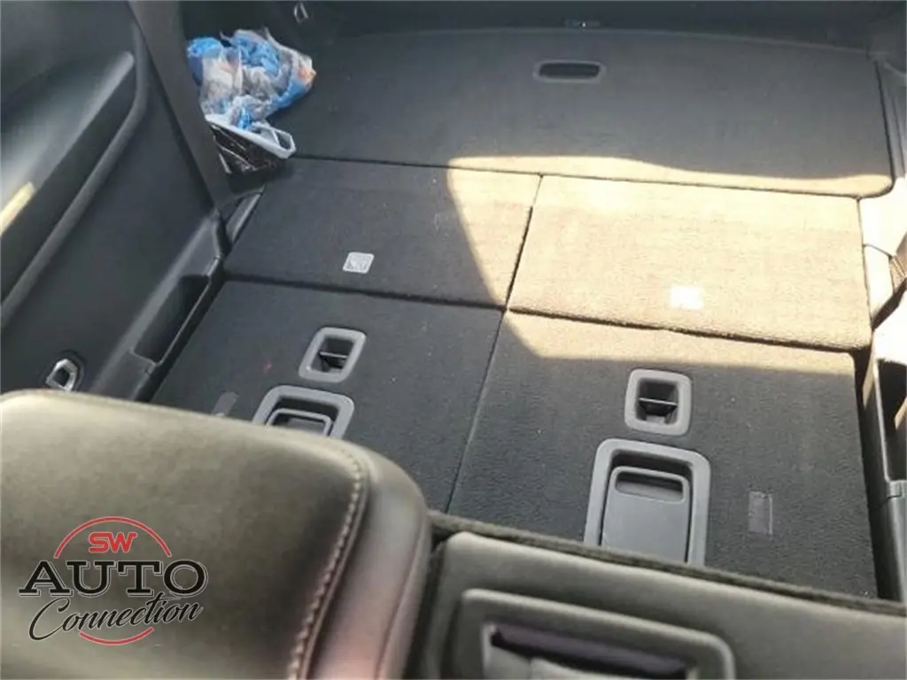 2024 Jeep Grand Cherokee Altitude photo 7