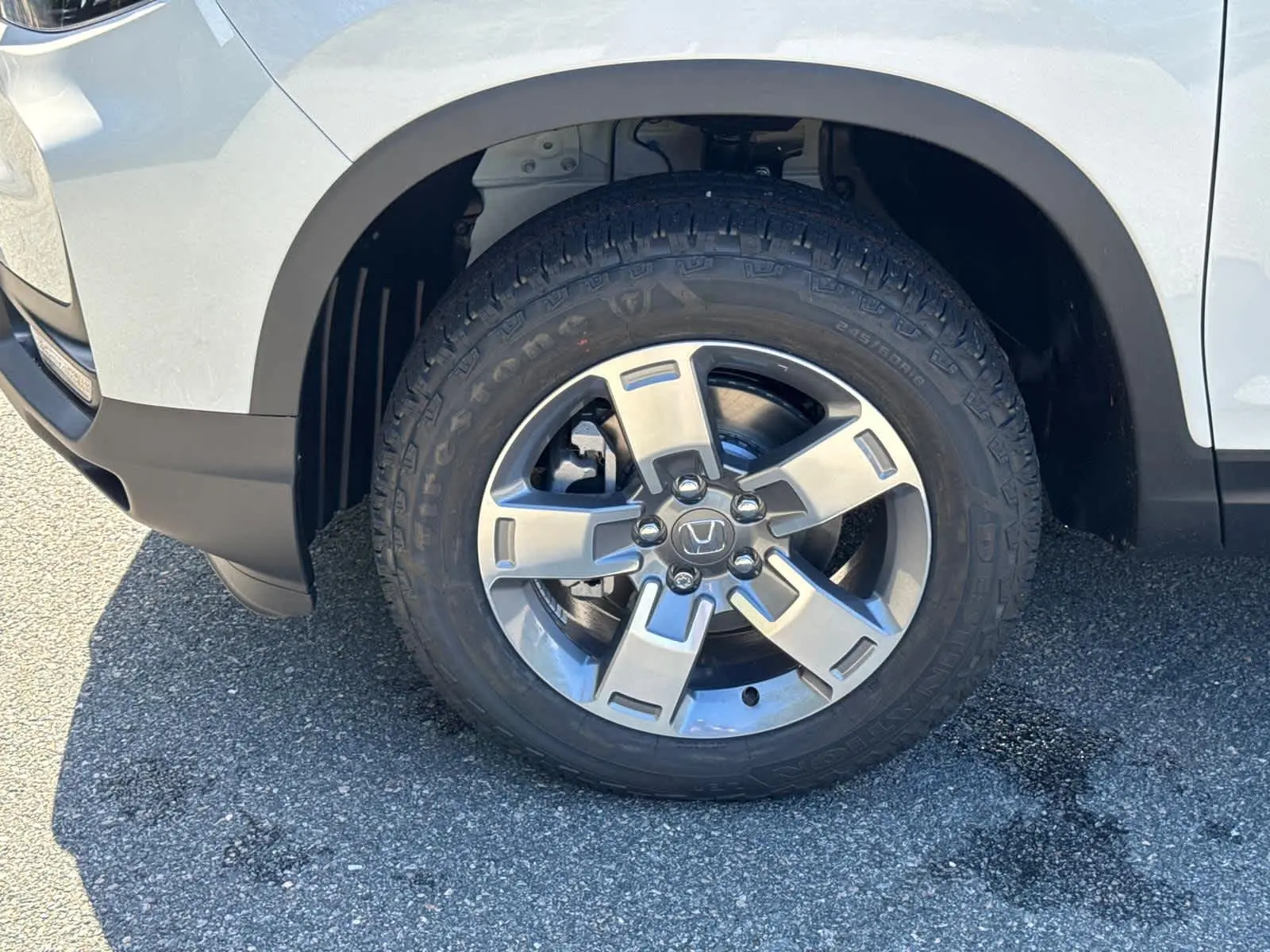 2026 Honda Ridgeline RTL photo 8