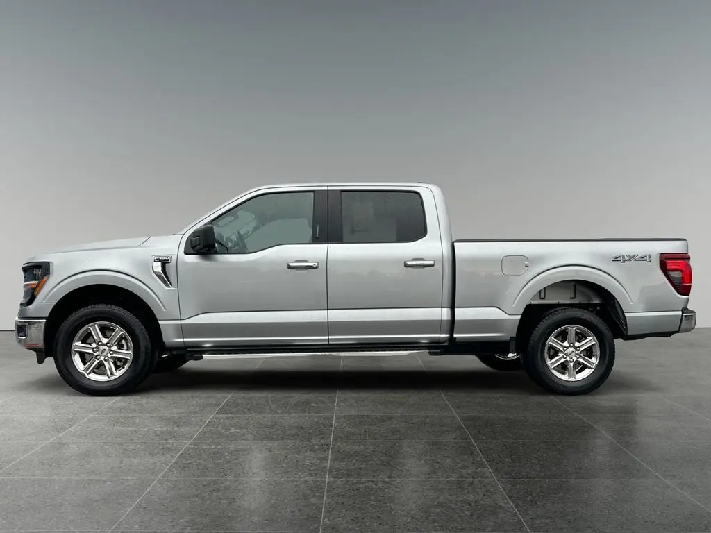 2024 Ford F-150 XLT photo 4