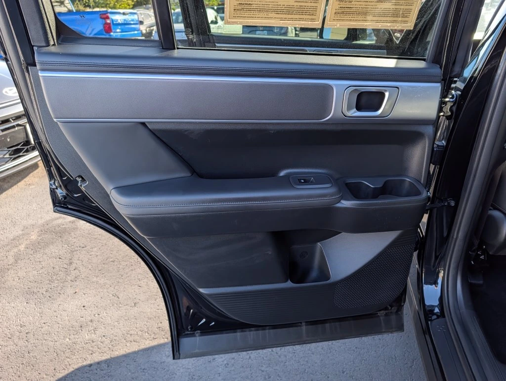 2026 Hyundai Santa Fe SEL - Photo 17