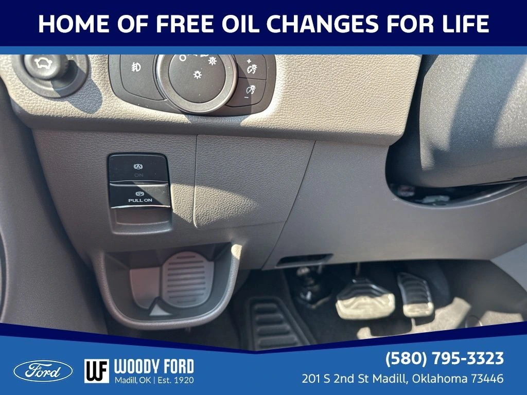 2025 Ford Transit Passenger Van XLT - Photo 47