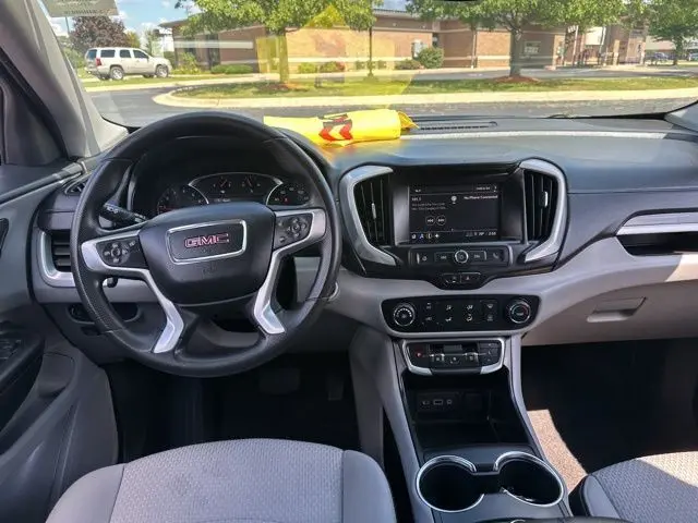 2024 Gmc Terrain SLE photo 11